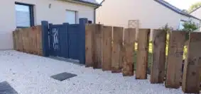 Barrières en bois pour jardin sécurité et esthétique naturelle